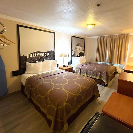 Motel Super 8 By Wyndham Hollywood/La Area Los Ángeles Exterior foto